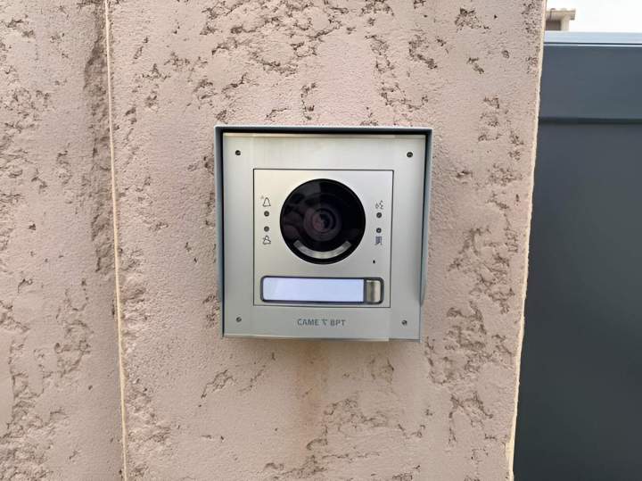 Installation et dépannage de motorisations pour vos fermetures